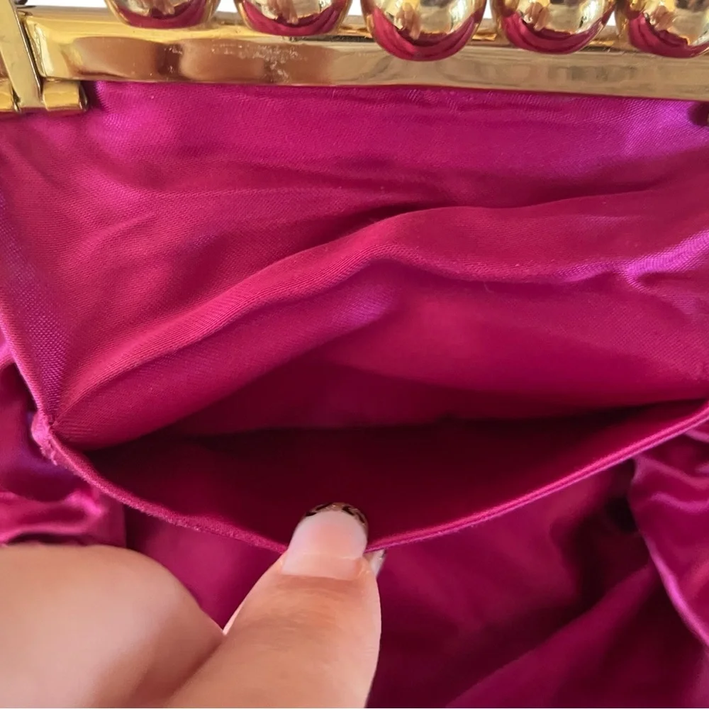 CARLA MARCHI | Pink Vintage Pleated Clutch / Evening Bag w Kisslock & Chain - Picture 12 of 13